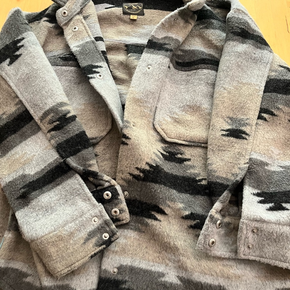 Gray Patterned Men's Jacket - image 3